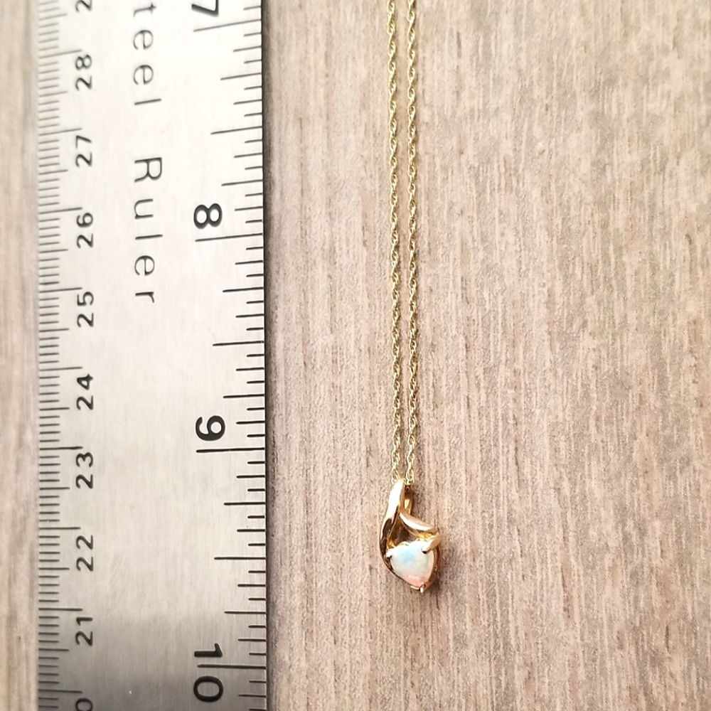 14K Gold Opal Heart Pendant Necklace - Picture 7 of 9
